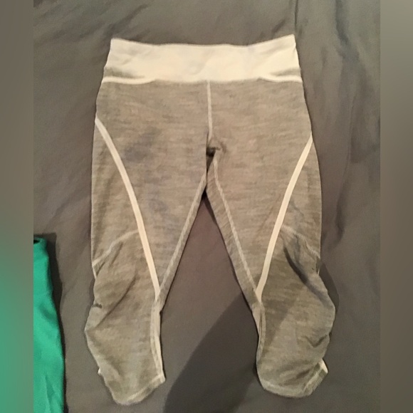 Sz 6 - 4 x Lululemon Leggings - Picture 2 of 12